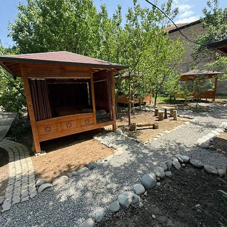 Lovely Home Ош Екстериор снимка